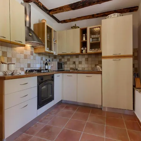 Mit Privatpool Fuer 8 Personen Ca 123 Qm In Dracevac, Istrien Istrische Riviera *