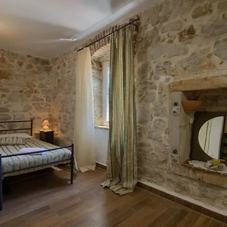 Mit Privatpool Fuer 8 Personen Ca 123 Qm In Dracevac, Istrien Istrische Riviera *